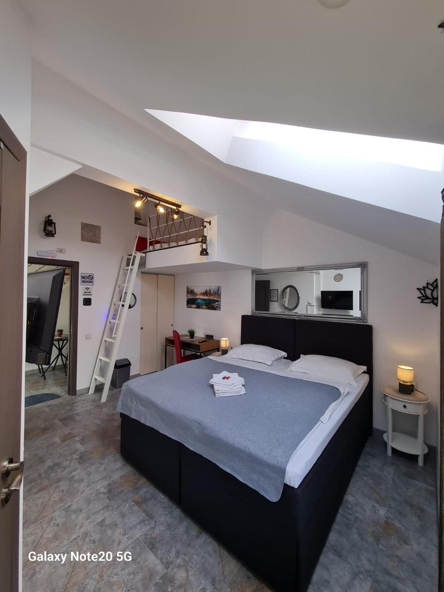 Ferienwohnung Casa Aryan Sînpetru Exterior foto